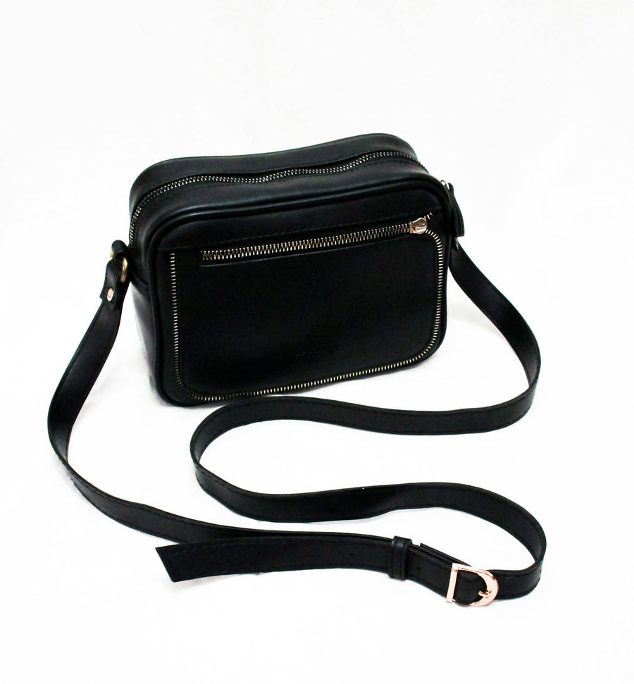 Sora Leather Crossbody Bag – Pack of 6 (Wholesale)